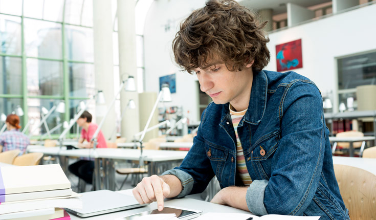 student-with-tablet_offset_126435_735x430